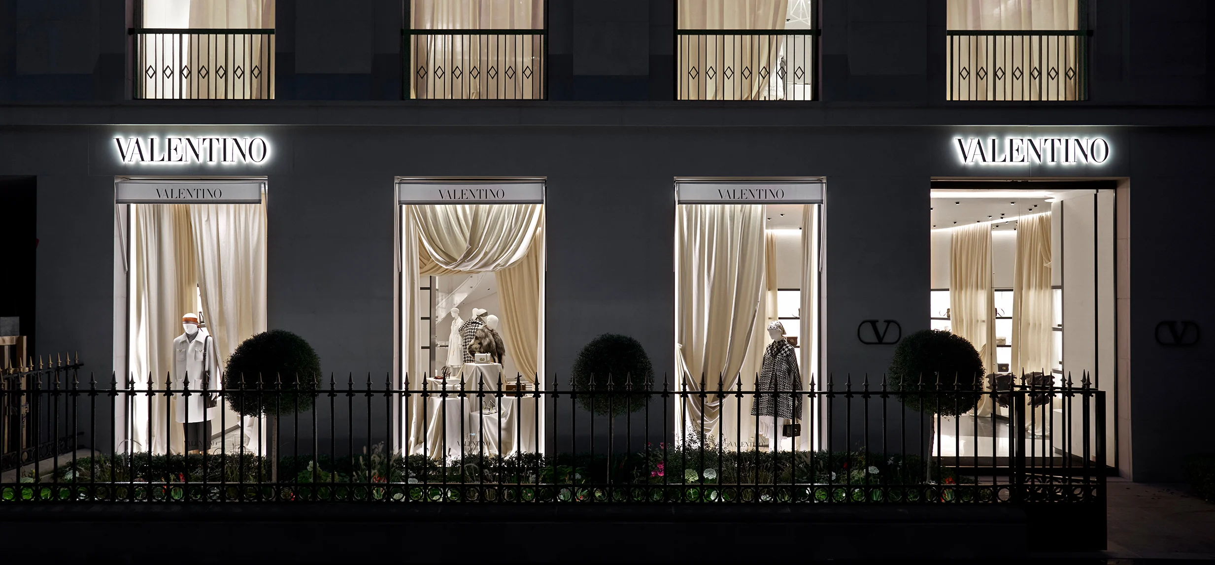 Valentino Luxury Flagship Boutique in Paris for the Rich and Famous