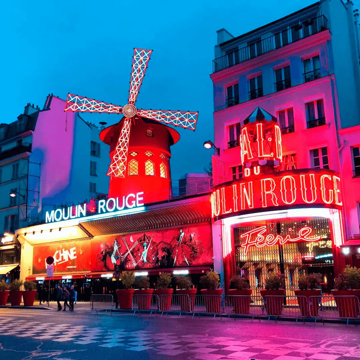 Paris Icon