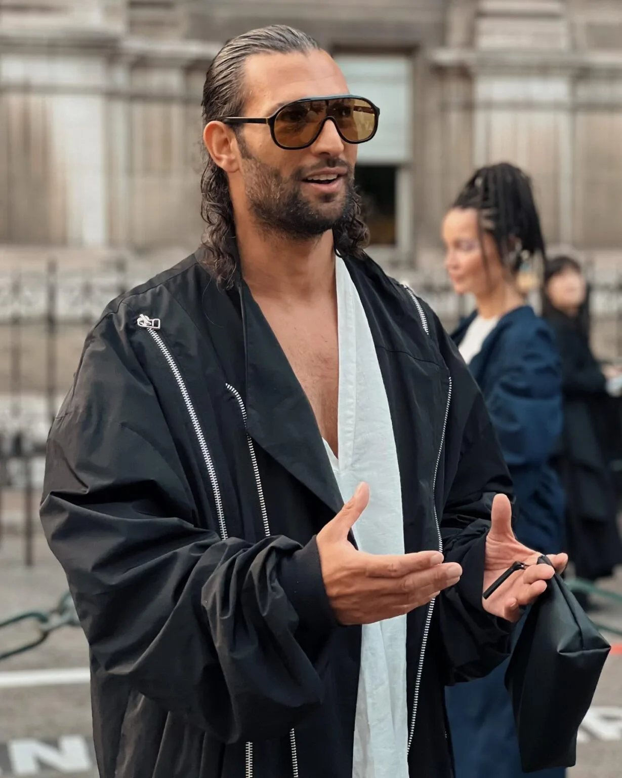 Paris Fashion Week Vadim Hedonist 00219