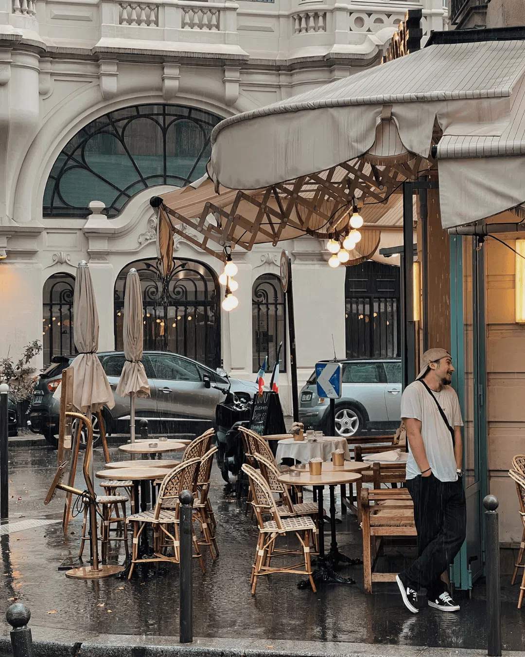 Paris walking tour Center Vadim Hedonist tour images00035